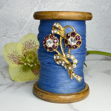 Load image into Gallery viewer, Vintage Rhinestone Floral Brooch Pin