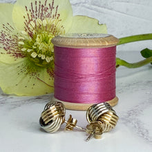 Load image into Gallery viewer, Vintage 9ct Gold Bi-Colour Knot Earrings