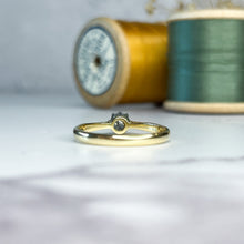 Load image into Gallery viewer, 18ct Gold Old European Cut Diamond Solitaire Ring