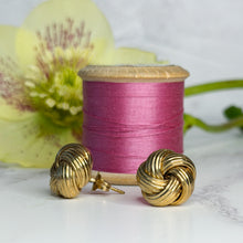 Load image into Gallery viewer, Vintage 9ct Gold Knot Stud Earrings