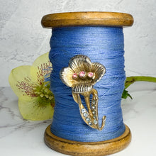 Load image into Gallery viewer, Vintage Lily Brooch
