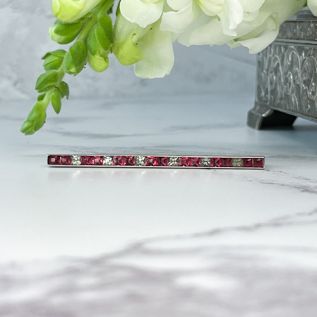 Art Deco Pink & Colourless Paste Bar Brooch